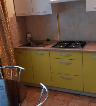 марка вовчка 40 Apartment